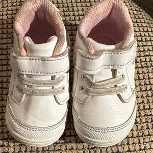 White and Pink Kids Shoes - Bin 15